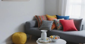 Kusyen Hiasan Berwarna Warni